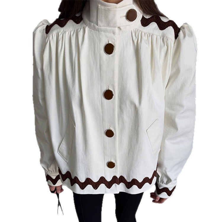 Ladies short jacket with stand-up collar, decorative wave edge and decorative button placket Amarae