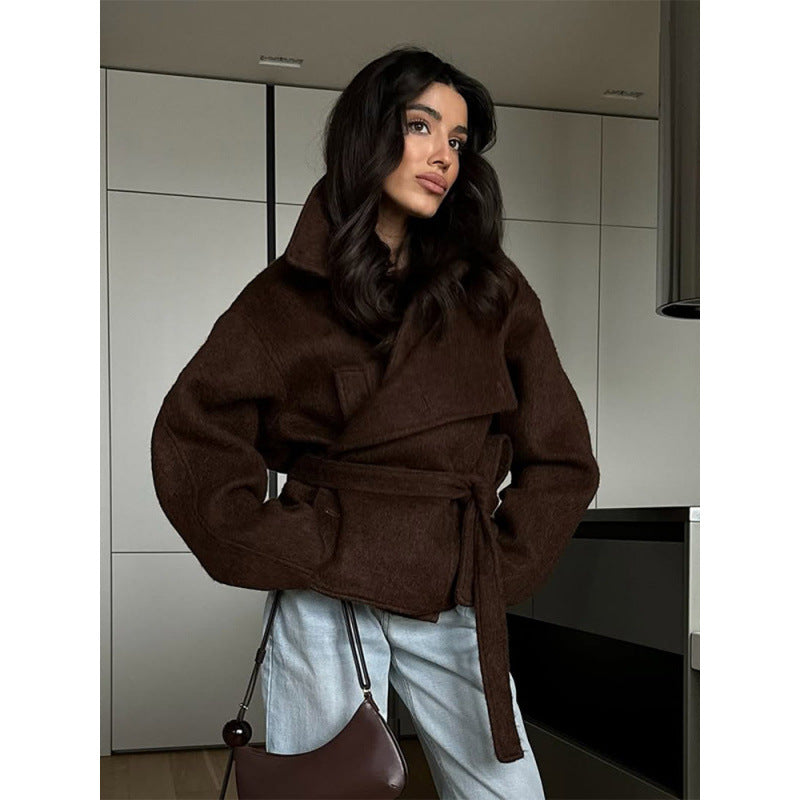 Women's Oversize Short Coat made of Wool Blend with Ties and Stand-Up Collar Amarae