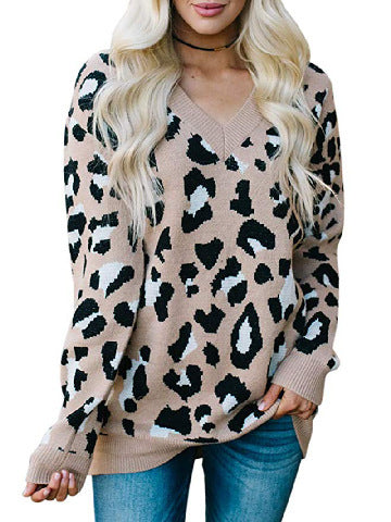 Women’s sweater with leopard pattern and V-neck Lune London