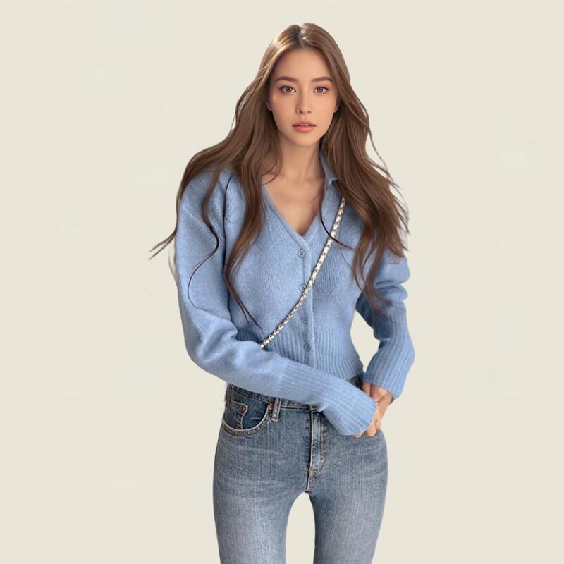 Women’s cardigan with V-neck and elastic edges Lune London