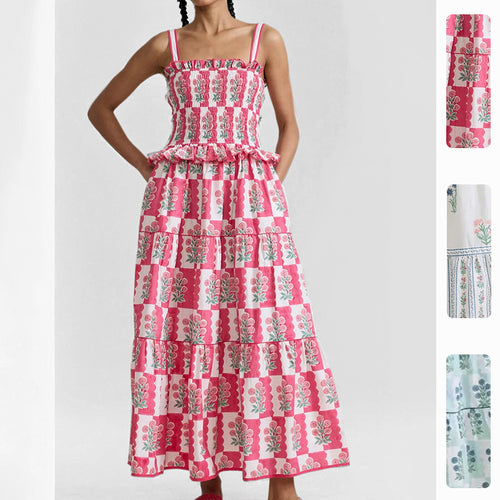 Robe maxi pour femmes avec des détails volantés et des motifs floraux Chic & Stil