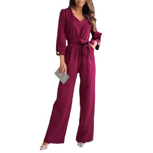 Ladies elegant jumpsuit with belt at the waist and wide legs Lune London
