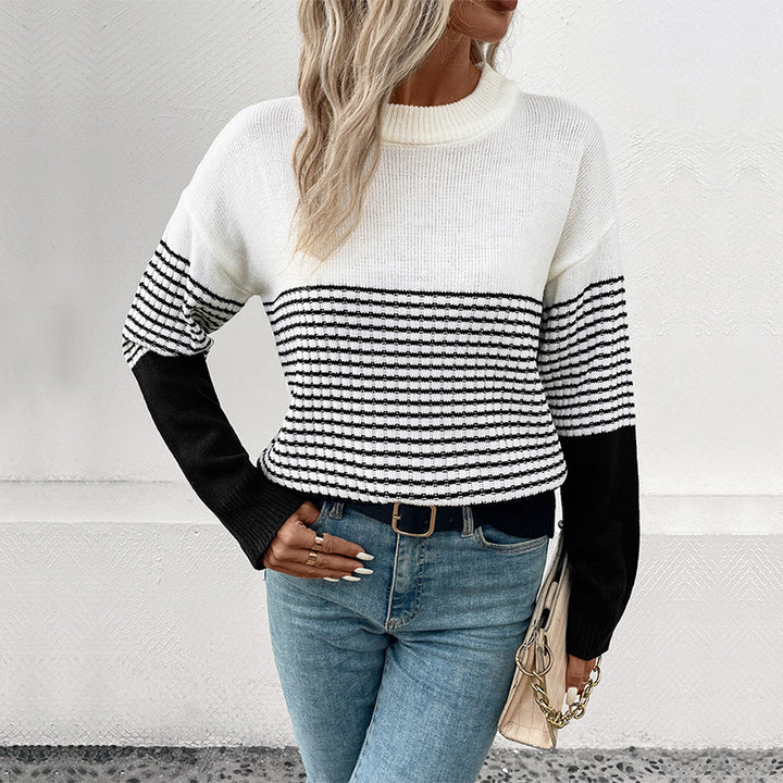 Knitted sweater for women with modern stripes Lune London