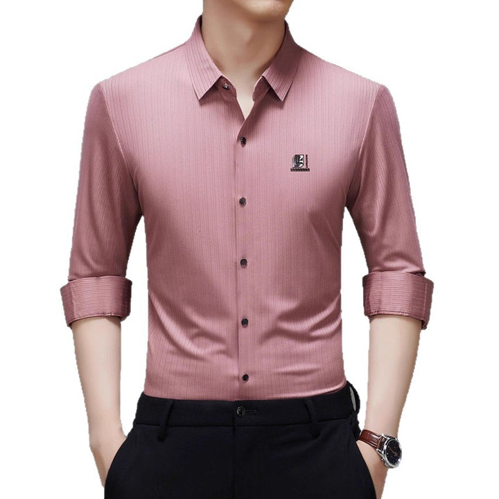Elegant shirt for men with a textured design and modern accents Lune London