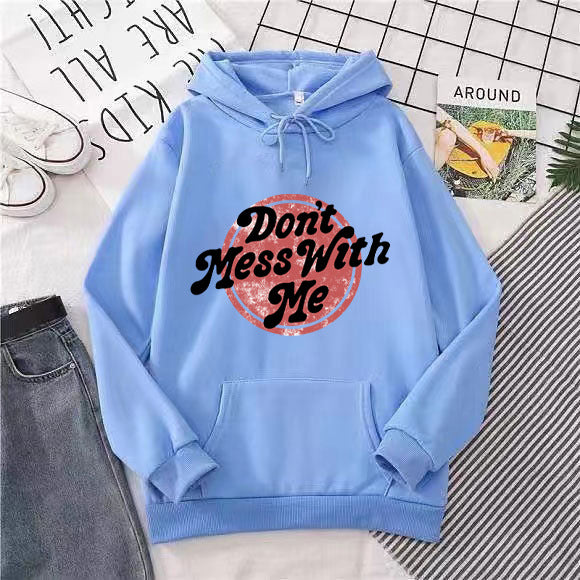 Women's hoodie with casual statement design Chic & Stil