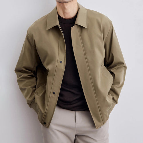 Versatile lightweight jacket for men with sporty chic cut and style