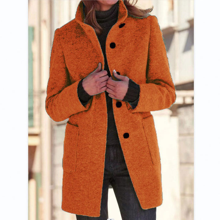 Elegant wool jacket for women with practical pockets and button closure Lune London
