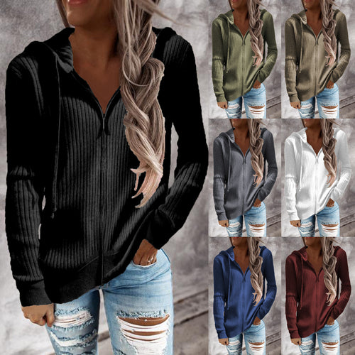 Women's hooded jacket with modern design in ribbed knit with pockets Amarae