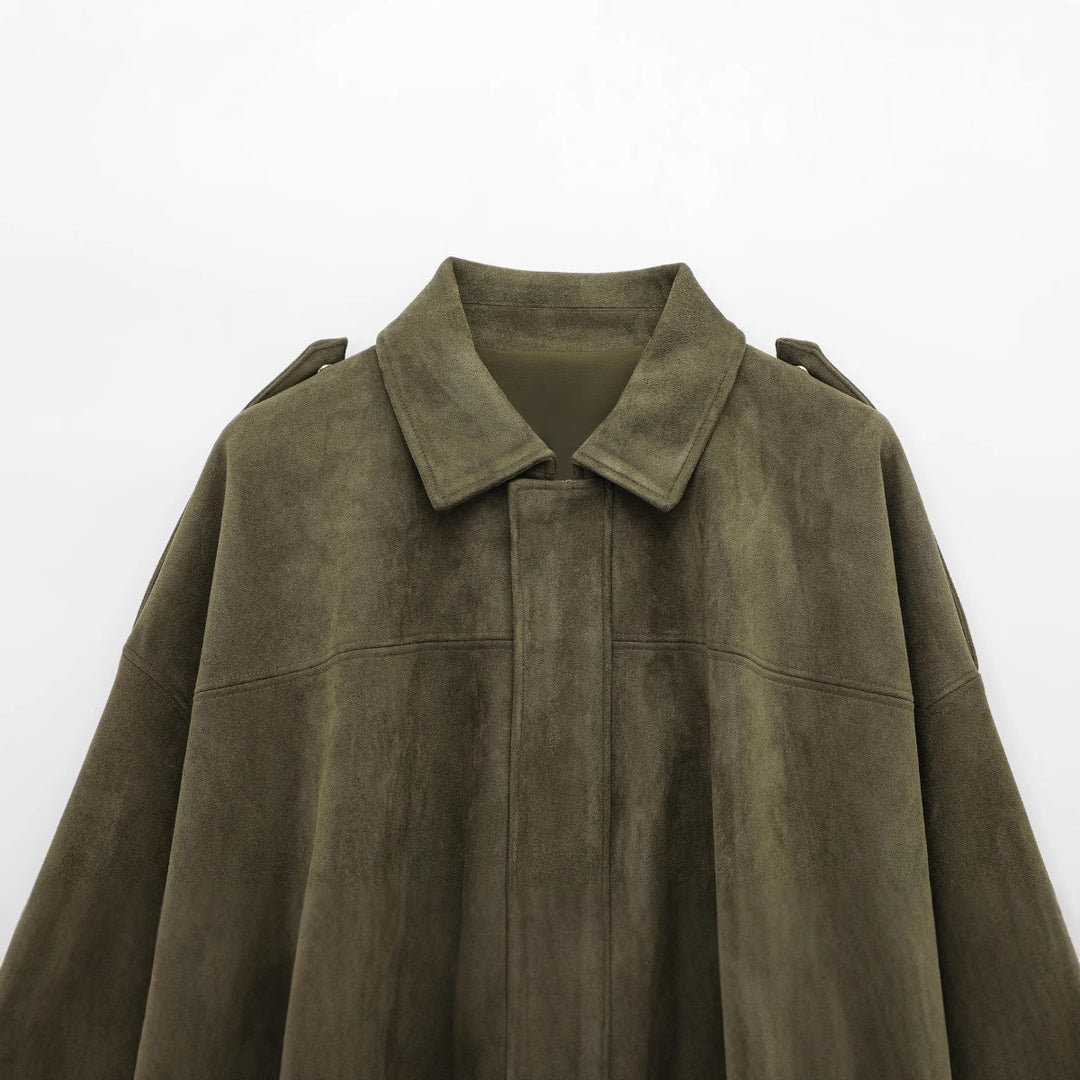 Veste blouson décontractée pour femmes en matériau doux et avec des détails modernes Chic & Stil