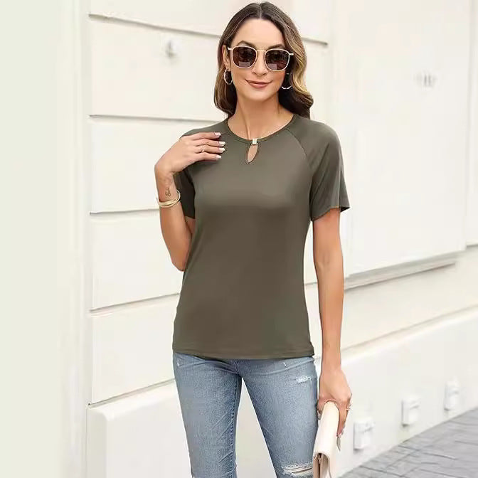 Fashionable women's T-shirt with decorative slit Lune London