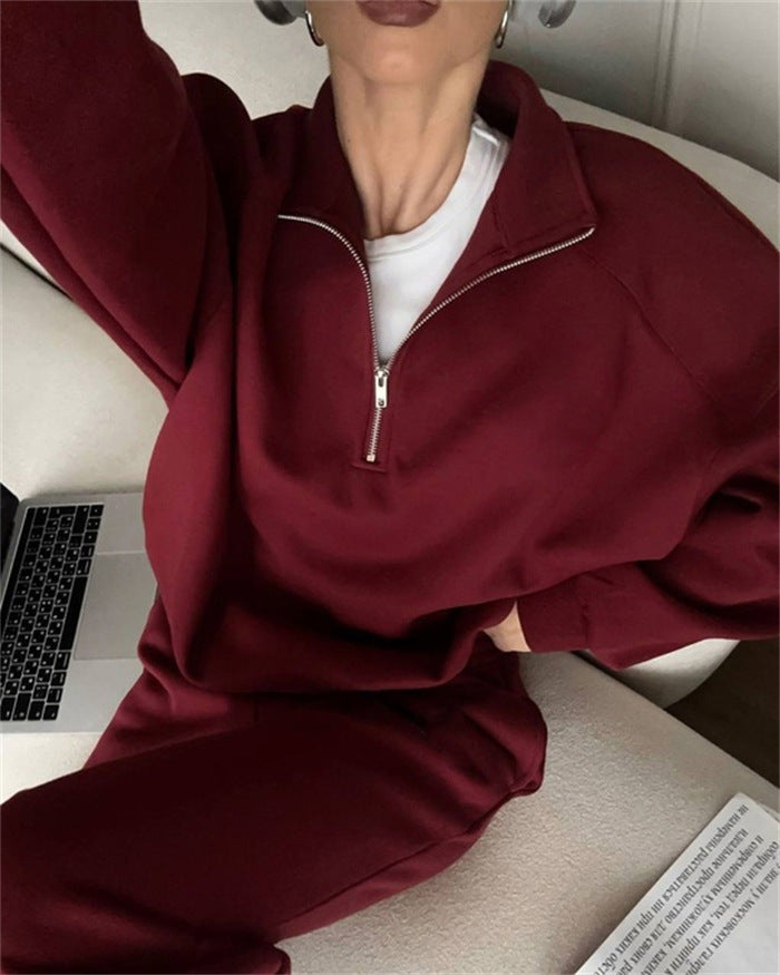 Women Fleece Sports Sweater with High Neck and Chic Zipper