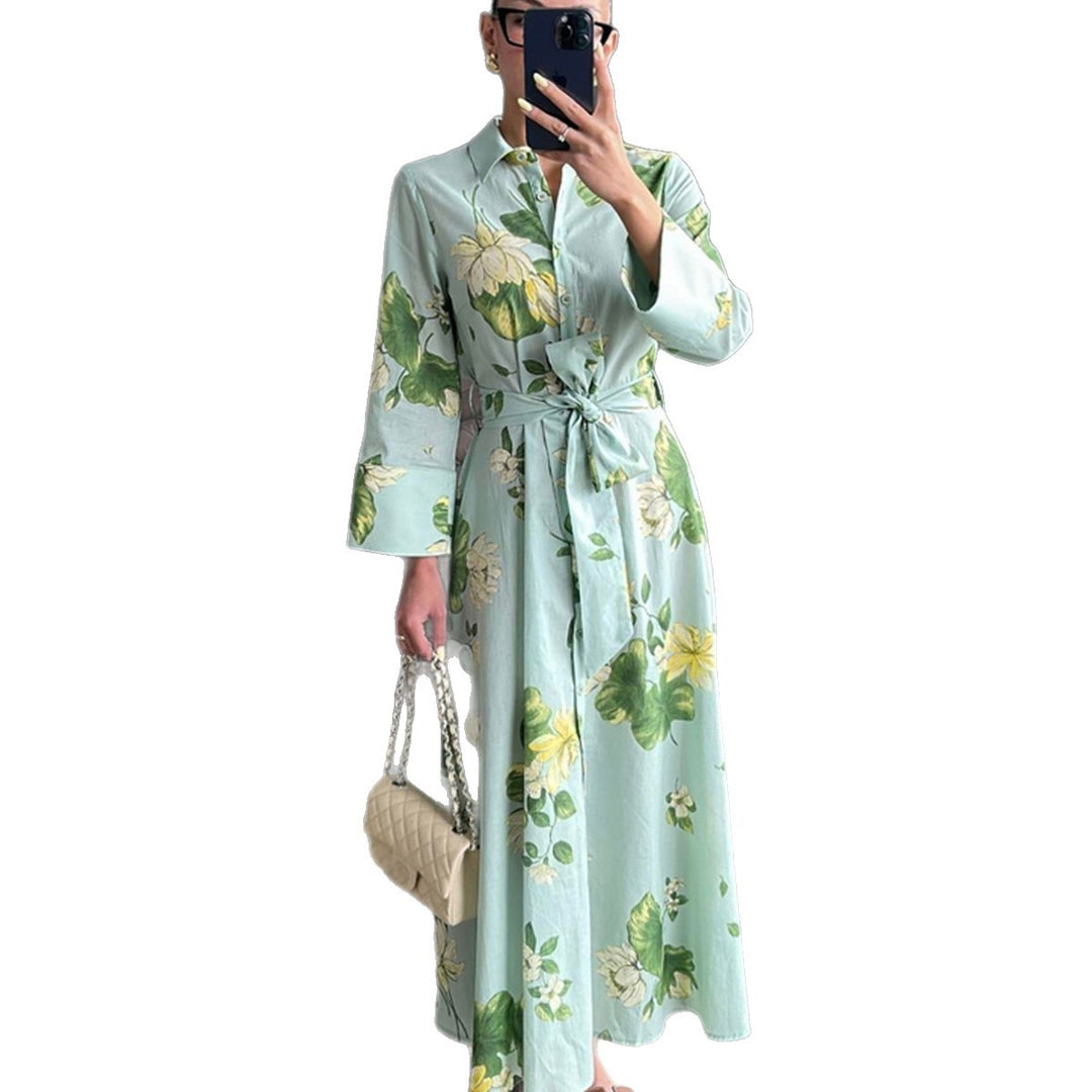 Maxi dress for women with floral patterns and wrapped belt Lune London