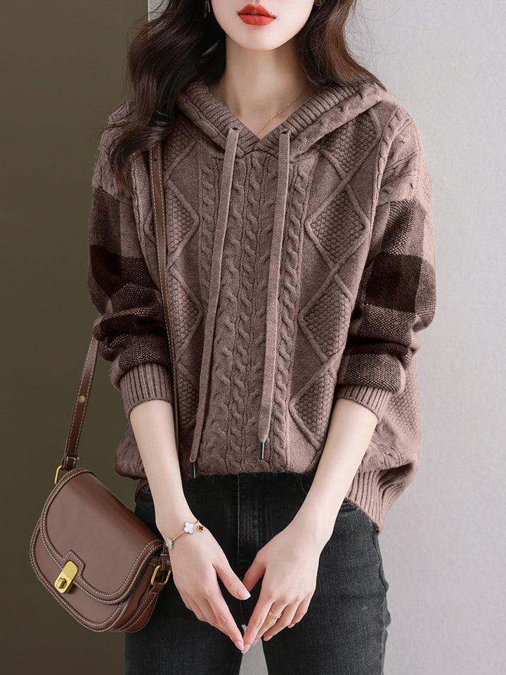 Knitted sweater for women with hood and chic tartan pattern Lune London
