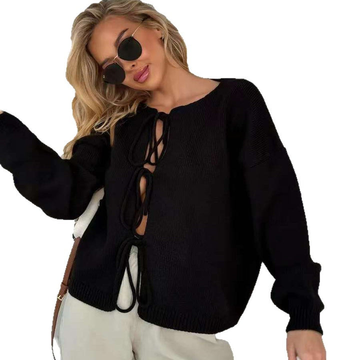 Sweater en tricot décontracté pour femmes avec laçage décoratif et coupe large Chic & Stil