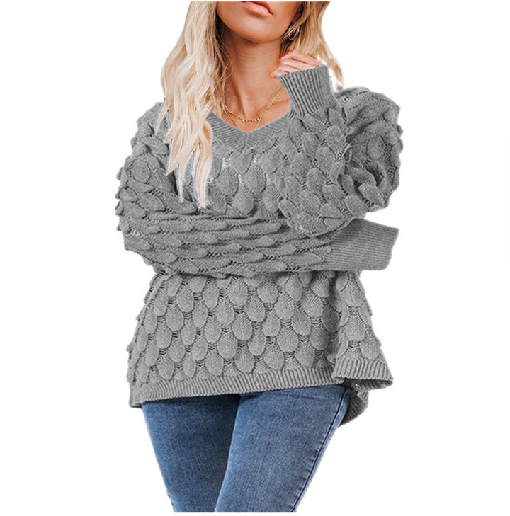 Pull en maille épaisse pour femmes avec motif ondulé sculptural et col en V Chic & Stil