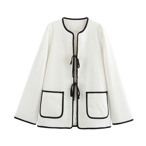 Casual women's jacket in textured material with decorative pockets Amarae