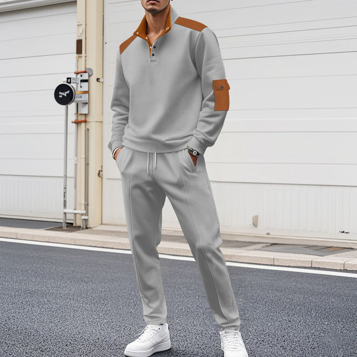 Men's sports set with trendy accents and structured treatment Lune London