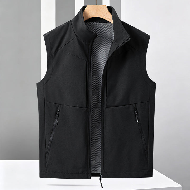 Men's Lightweight Multifunctional Softshell Vest with Breathable Mesh Lining and Two-Way Zipper Amarae