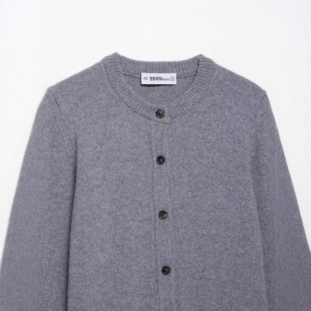 Women Short-Cut Fine Knit Cardigan with Round Neck and Ribbed Cuffs Amarae