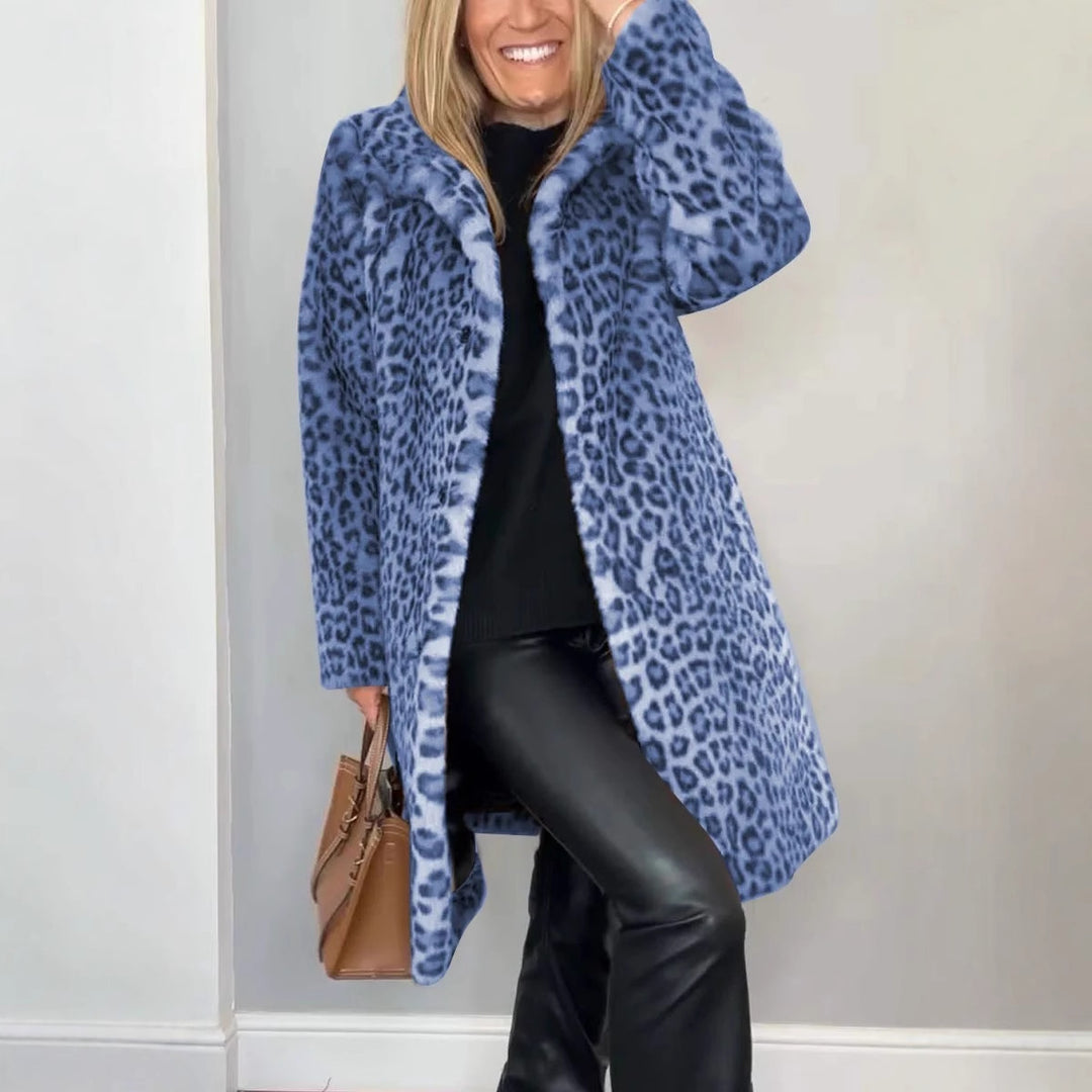 Ladies Luxurious Teddy Coat with Leopard Print and Soft Fleece Lune London