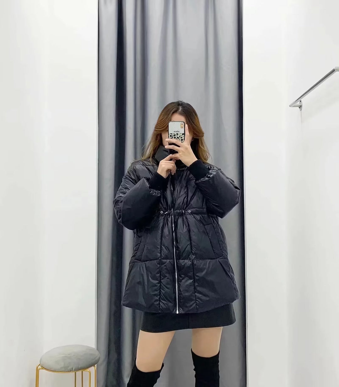 Quilted transition jacket for women with high collar and practical side pockets Lune London