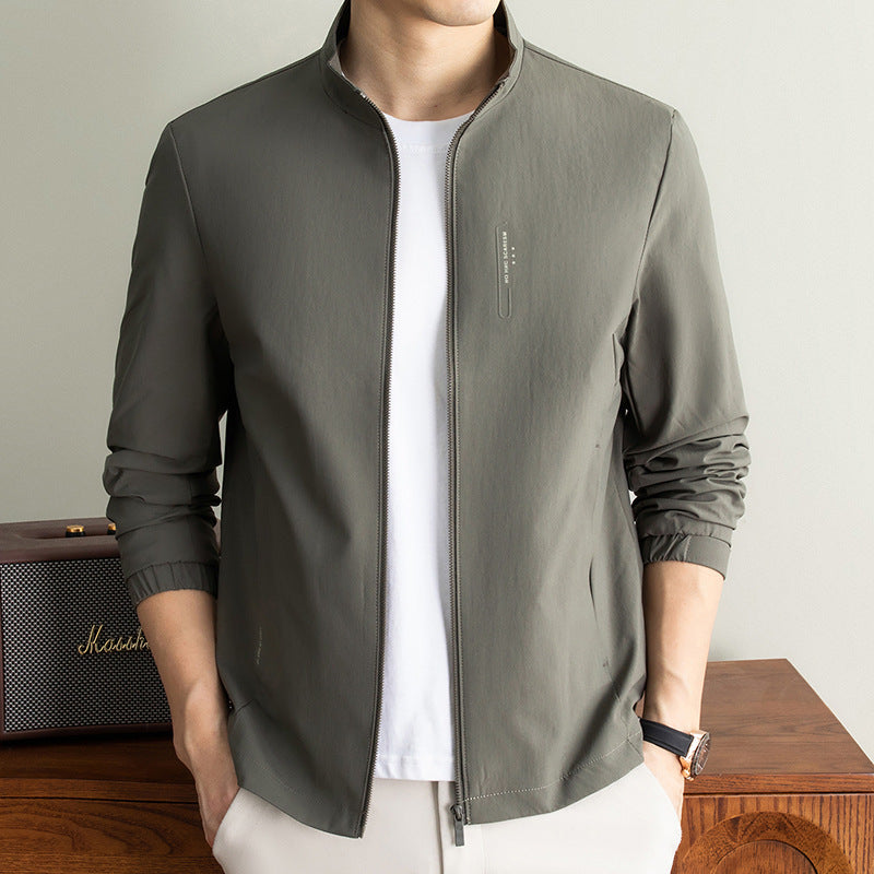 Men's lightweight technical transitional jacket with stand-up collar, wind- and water-repellent surface, and elastic cuffs Amarae