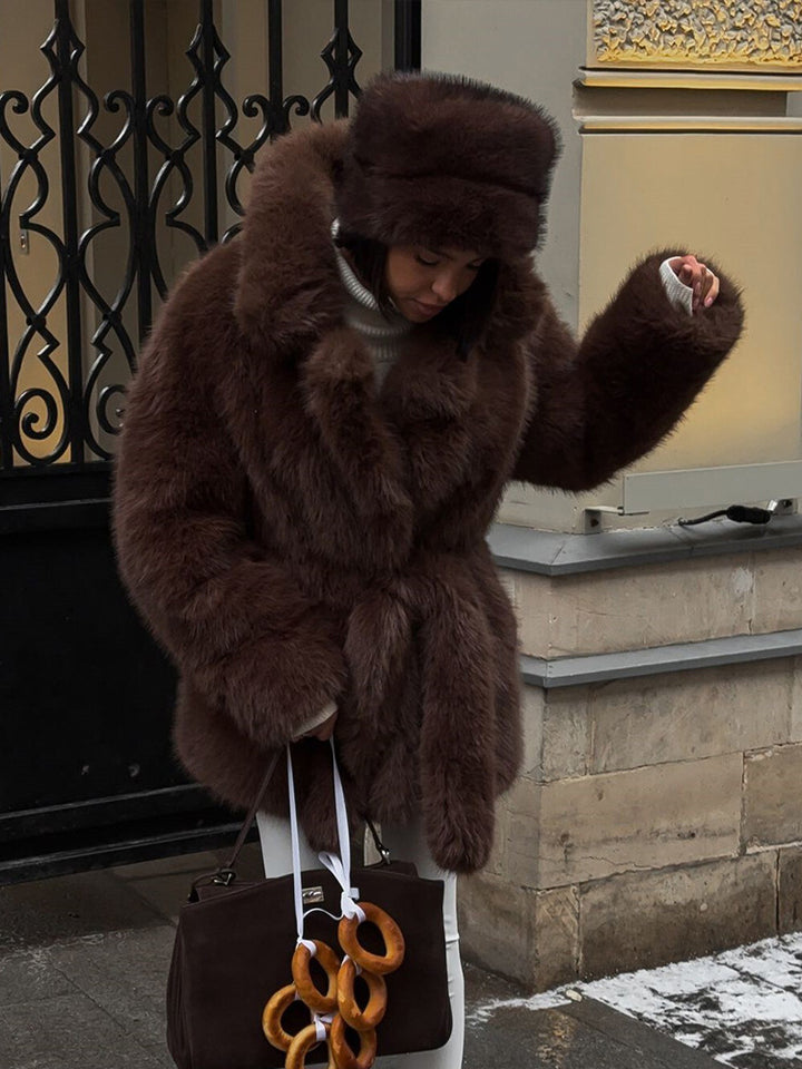 Women Voluminous Short Coat made of Faux Fur with Waist Belt and Oversized Shawl Collar Amarae