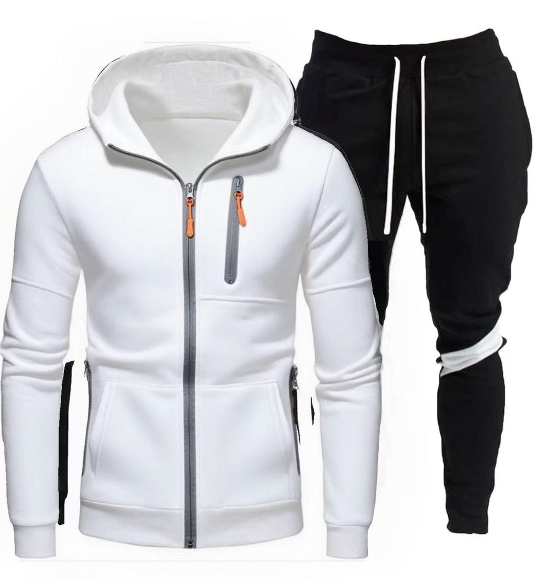 Sporty hoodie for men with practical zipper and chic jogger pants