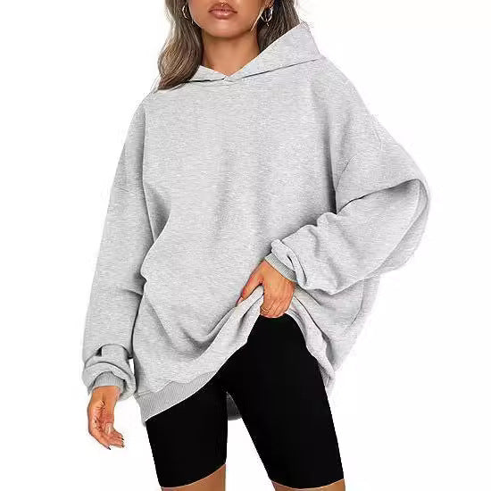 Oversized hoodie for women with a relaxed fit and hood Lune London
