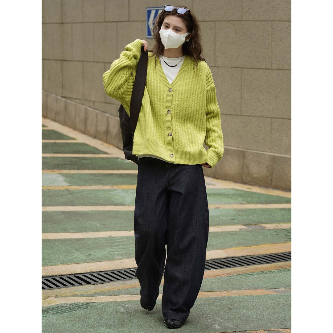 Women's Ergonomic Face Mask with Filter Pocket and Soft Ear Loops Amarae