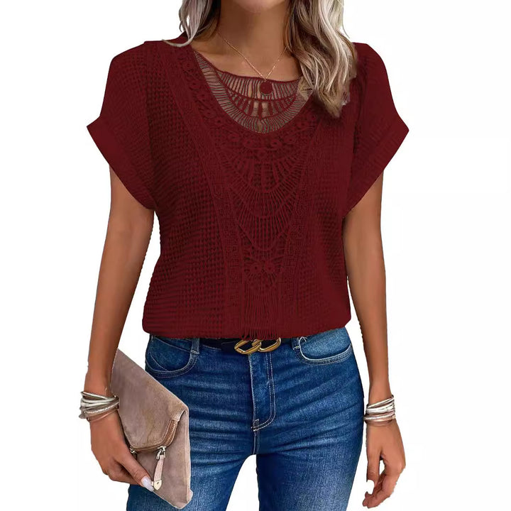 Top à encolure croisée pour dames avec un motif en crochet raffiné Lune London