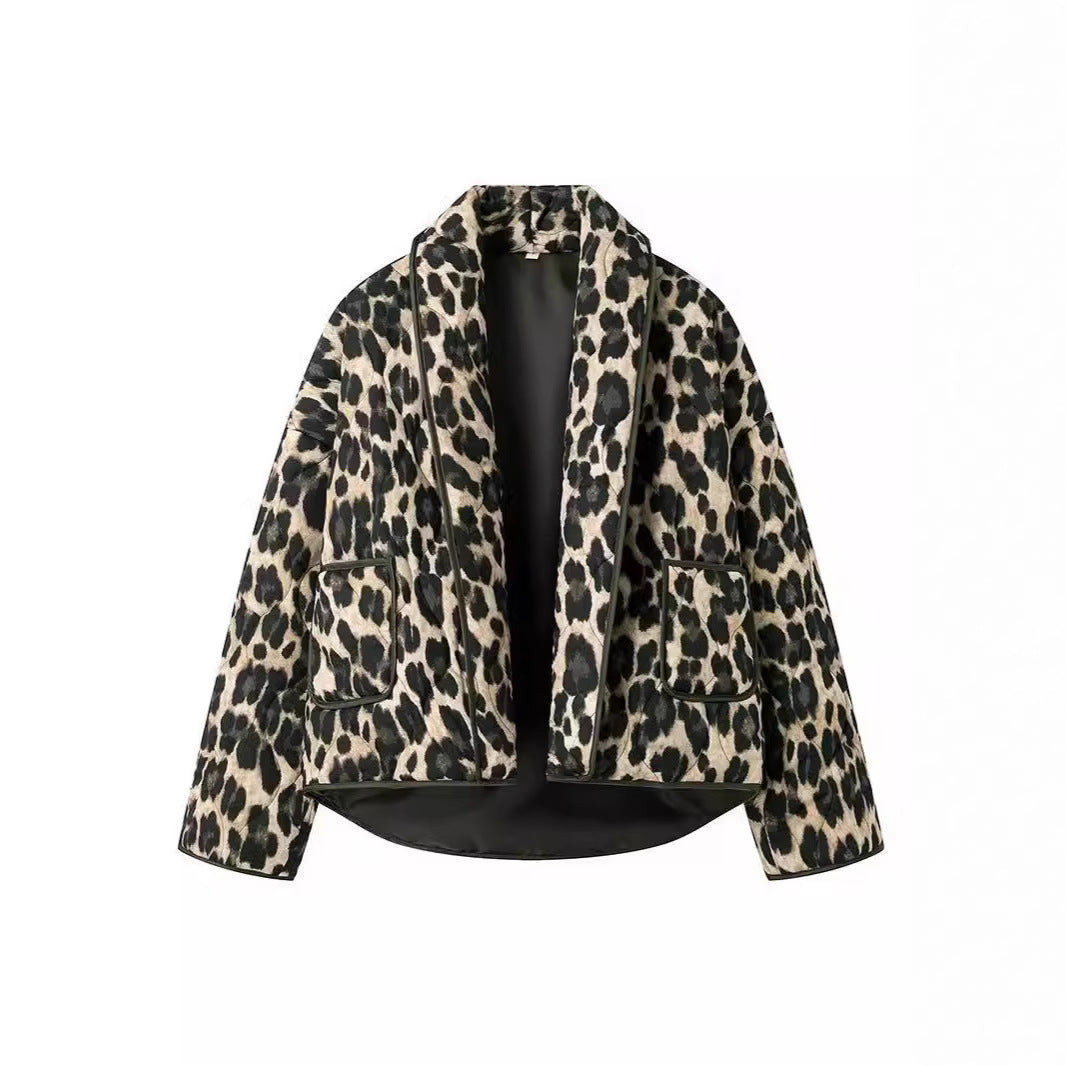 Quilted jacket for women with elegant leopard print Lune London