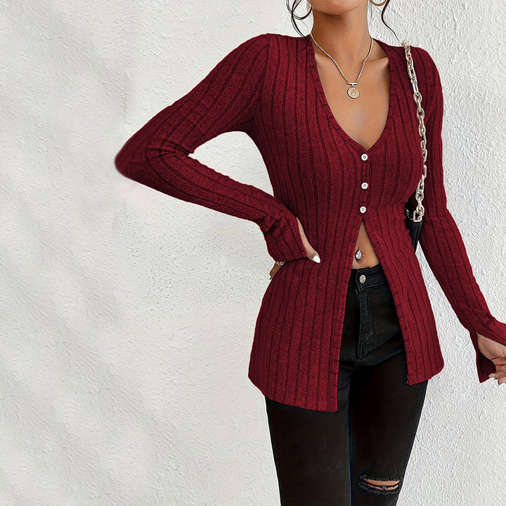 Cardigan long à manches longues pour femmes avec une fine structure en côtes et des détails de boutons élégants Chic & Stil