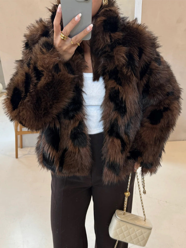 Women's Boxy Short Jacket made of Woven Fur with Natural Fur Look and Wide Shawl Collar Amarae