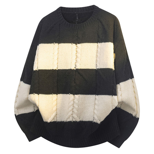 Ladies large knit sweater with relaxed fit and trendy check pattern Amarae