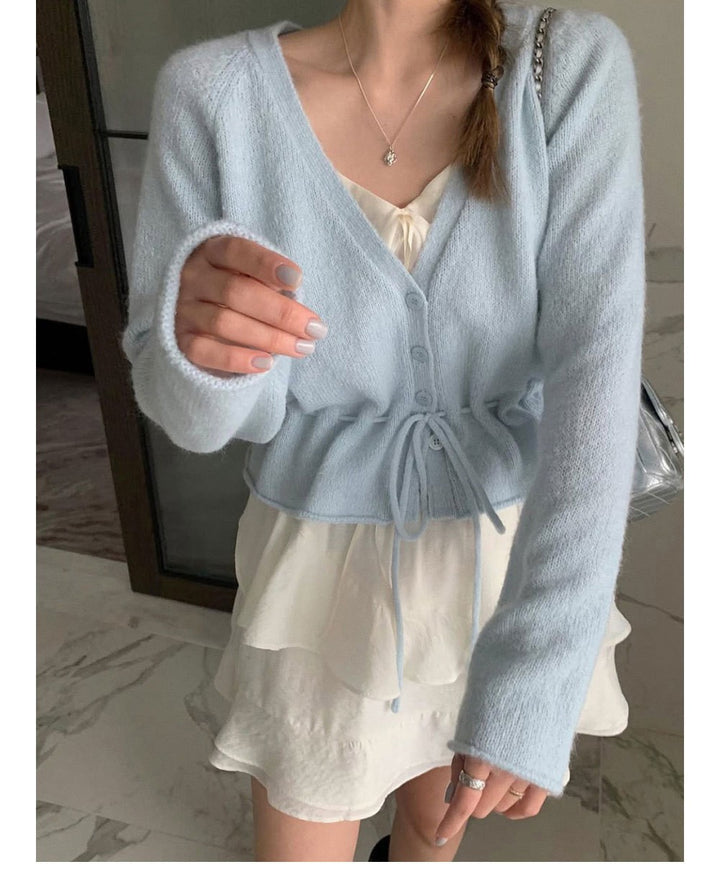 Cardigan pour femmes avec ceinture ajustable et manches aérées Chic & Stil