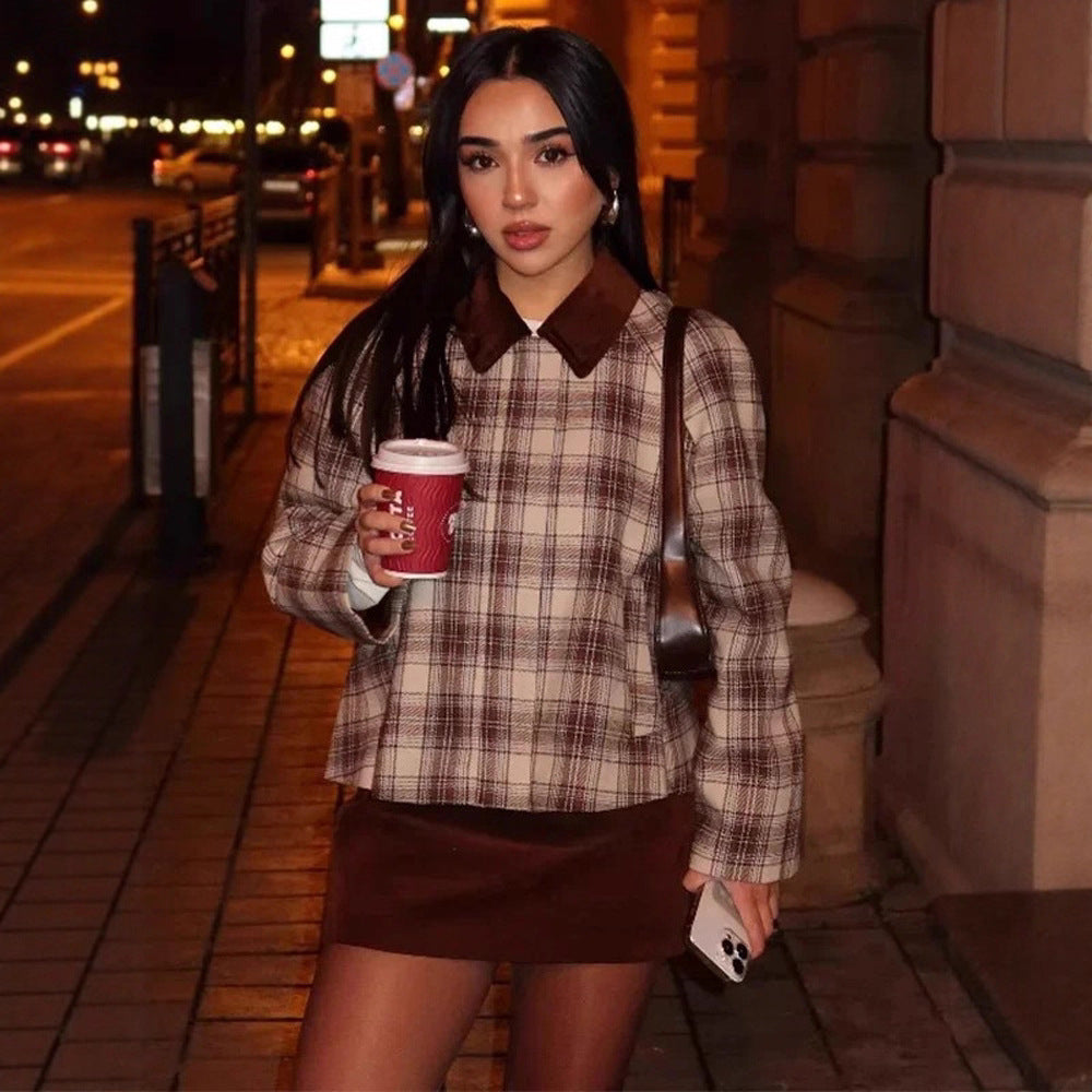 Women's boxy checkered transitional blouse with contrasting shirt collar Amarae