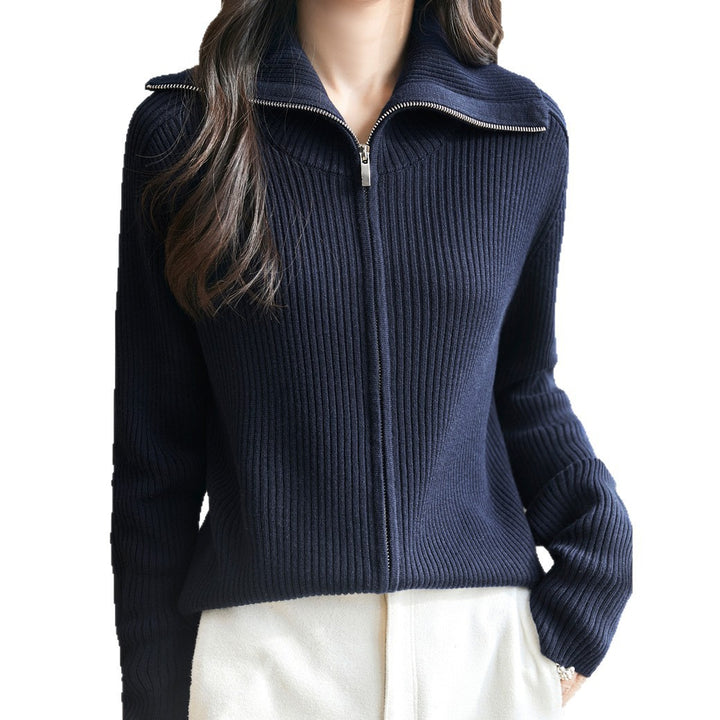 Pull en maille à la mode pour femmes avec fermeture éclair haute et texture côtelée Chic & Stil