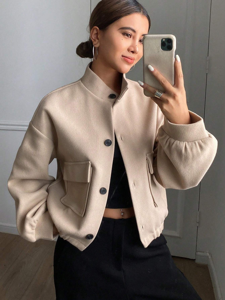 Fashionable short jacket for women with high collar and practical pockets Lune London