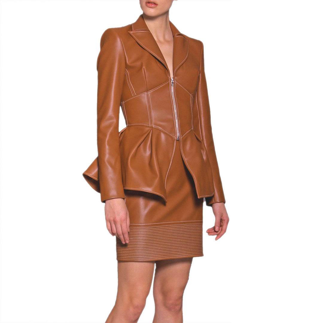 Ladies stylish fitted in genuine leather Amarae