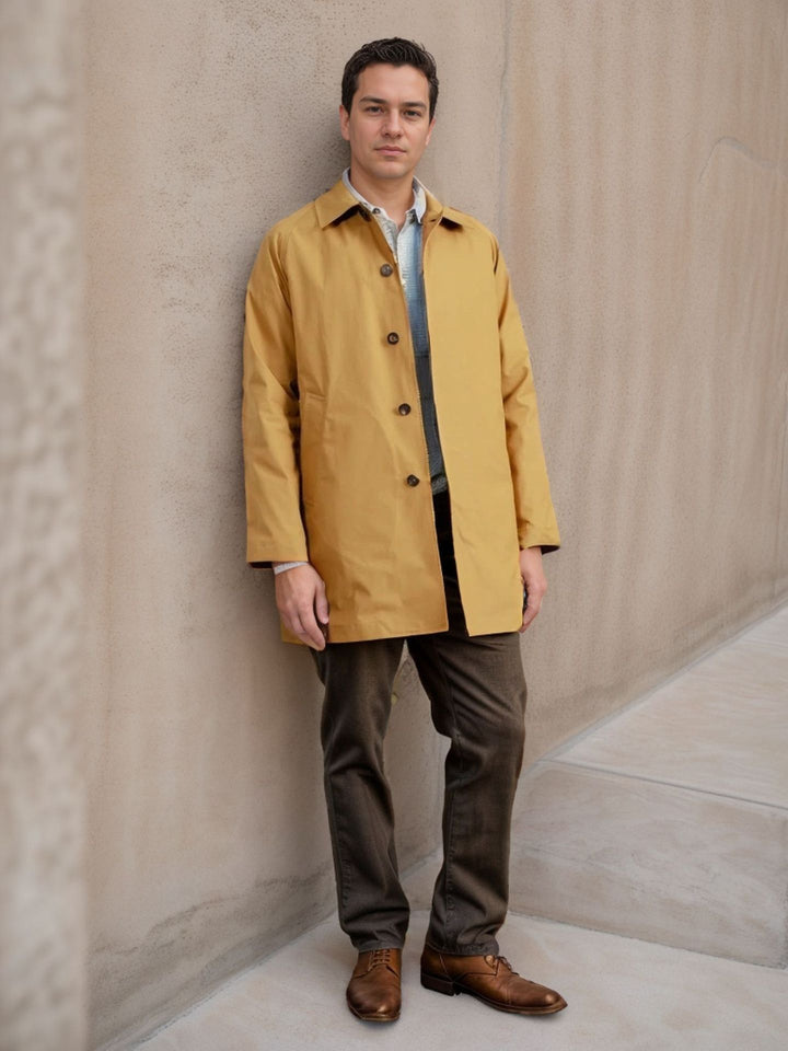 Casual raincoat for men with practical snap buttons and modern fit Amarae
