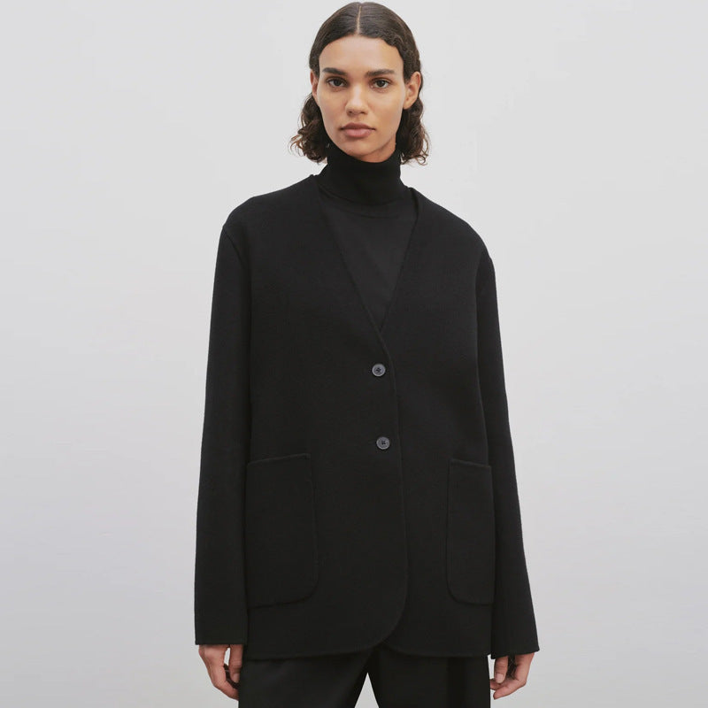 Blazer tricoté élégant pour femmes avec grands revers et poches pratiques Chic & Stil