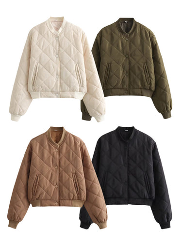 Ladies quilted transition jacket with modern cut and practical pockets Amarae