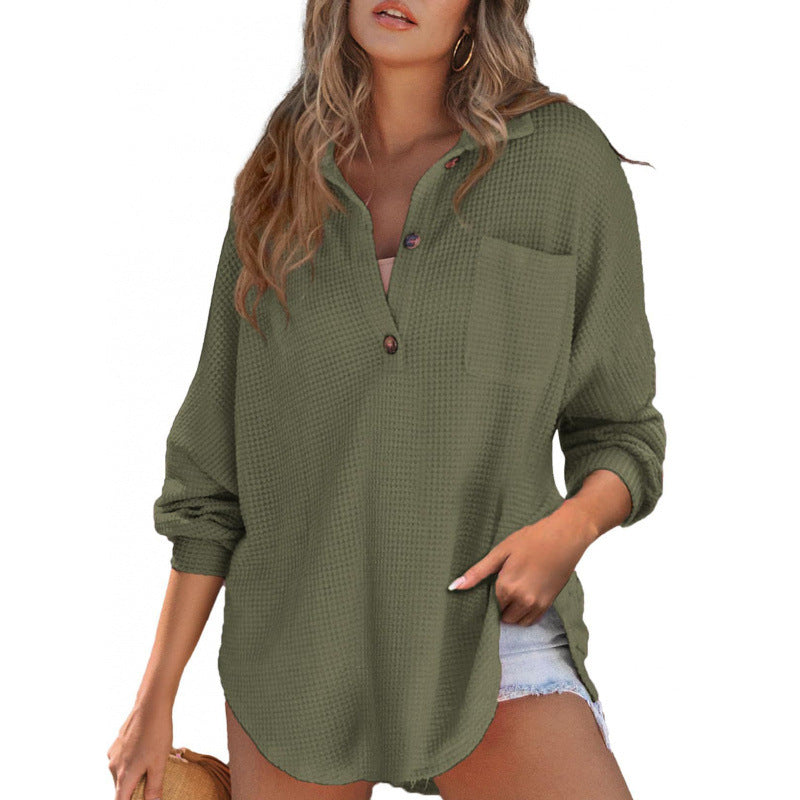 Casual waffle t-shirt for women with mock collar and buttons Lune London