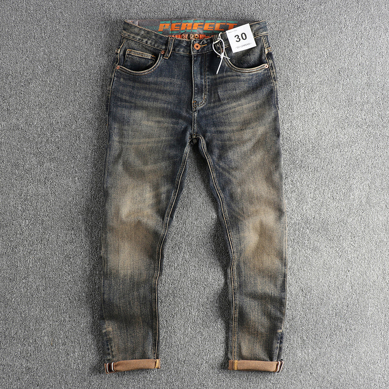 Slim fit jeans for men with a chic and stylish worn casual look