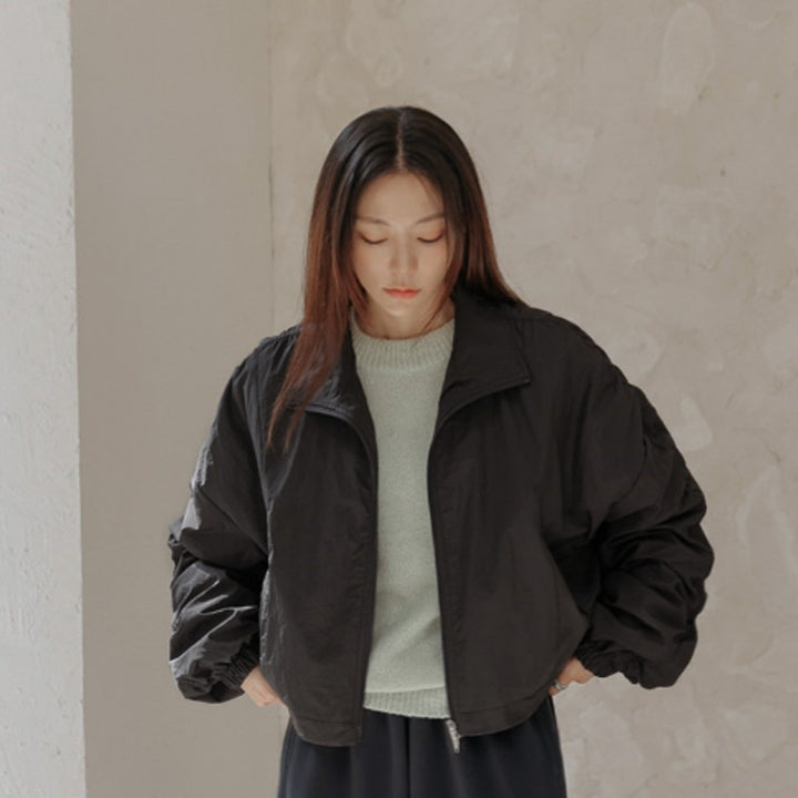 Women's trendy cropped transitional jacket Chic & Stil