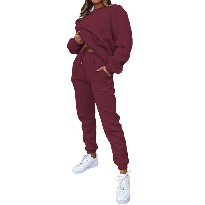 Women’s comfortable tracksuit with modern puff sleeves and elastic waistband Chic & Stil