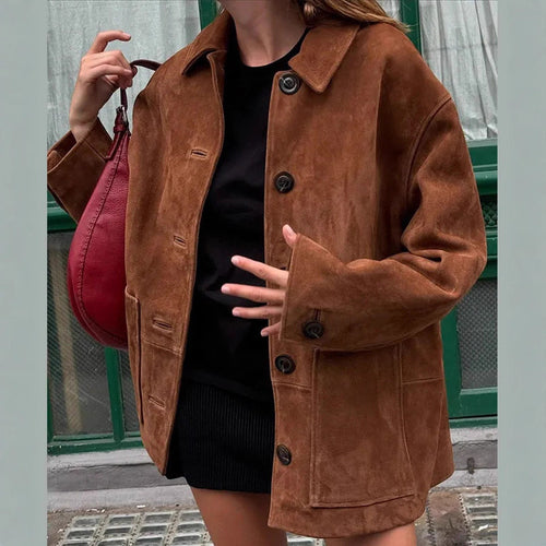 Lady Suede Jacket with Modern Cut and Practical Pockets Amarae