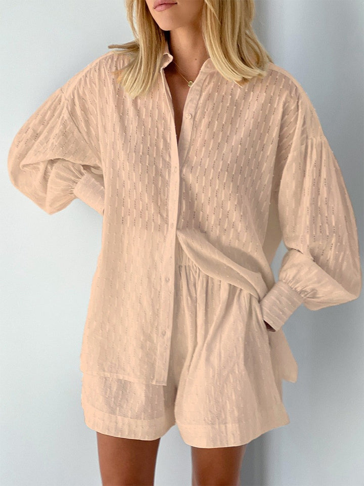 Casual short sleeve blouse set for women with elastic waist and relaxed fit Lune London