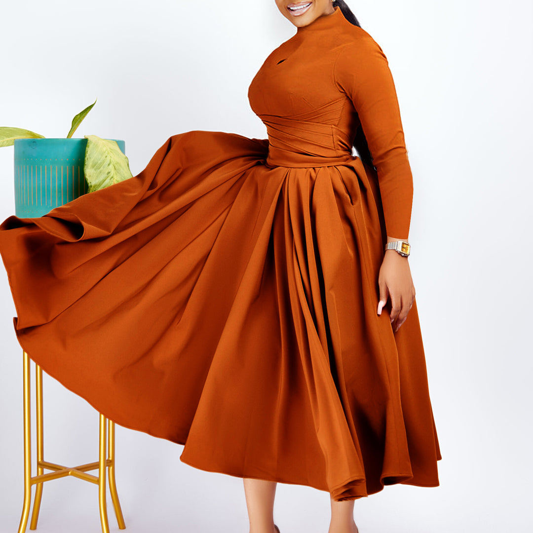 Elegant maxi dress for women with fitted ruffles and long sleeves Lune London